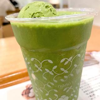抹茶白玉入りフロート(nana's green tea 横浜赤レンガ倉庫店)