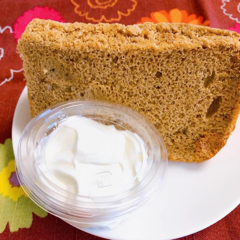紅茶のシフォンケーキ(Chiffon Cake Mums （シフォンケーキ ムムス）)
