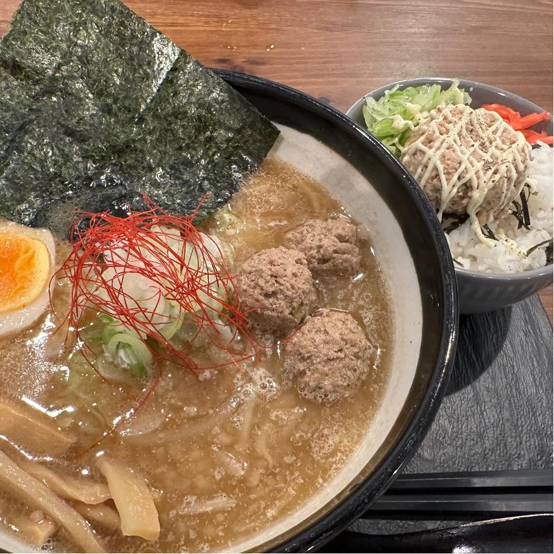 昼特セット(知床鶏麺 CHICKEN CREST)