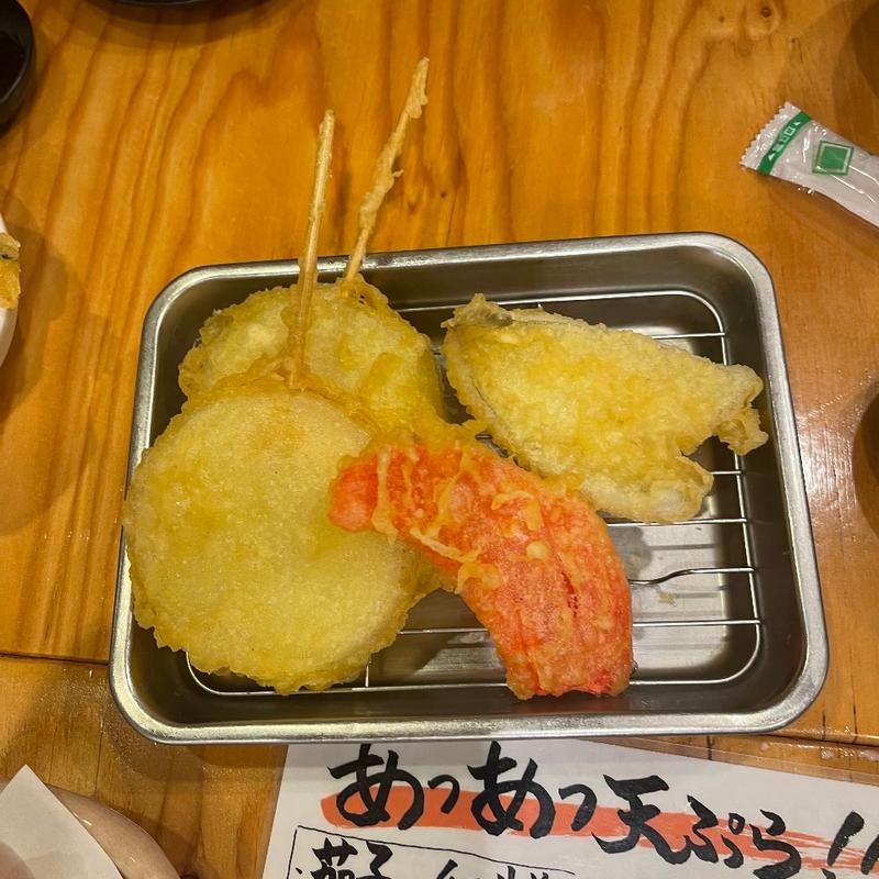 紅生姜＋玉ねぎ＋キス天ぷら(地魚酒場 魚八商店 京橋店)