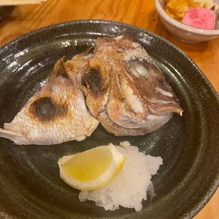 鯛カマ塩焼き(京橋酒場)