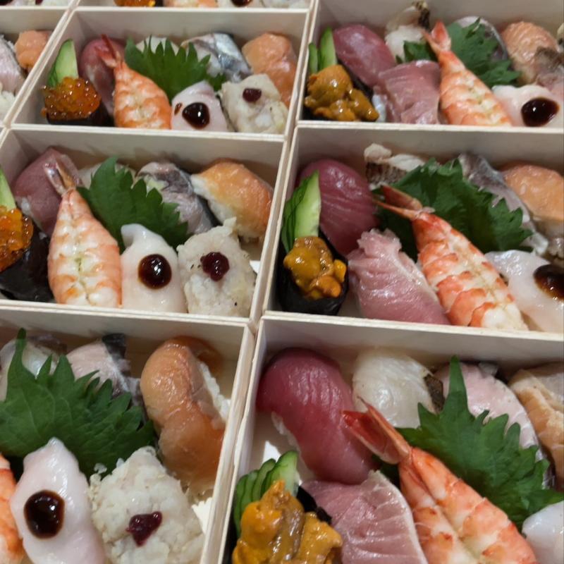 寿司弁当(こい希)