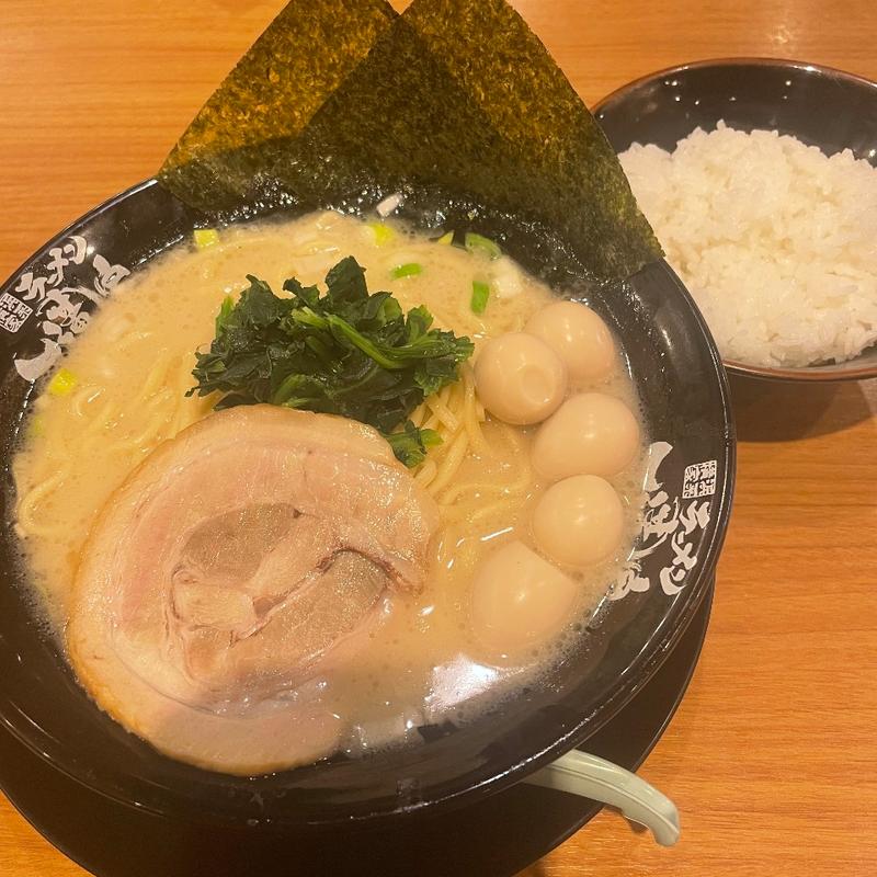 (家系ラーメン一蓮家 垂水店)