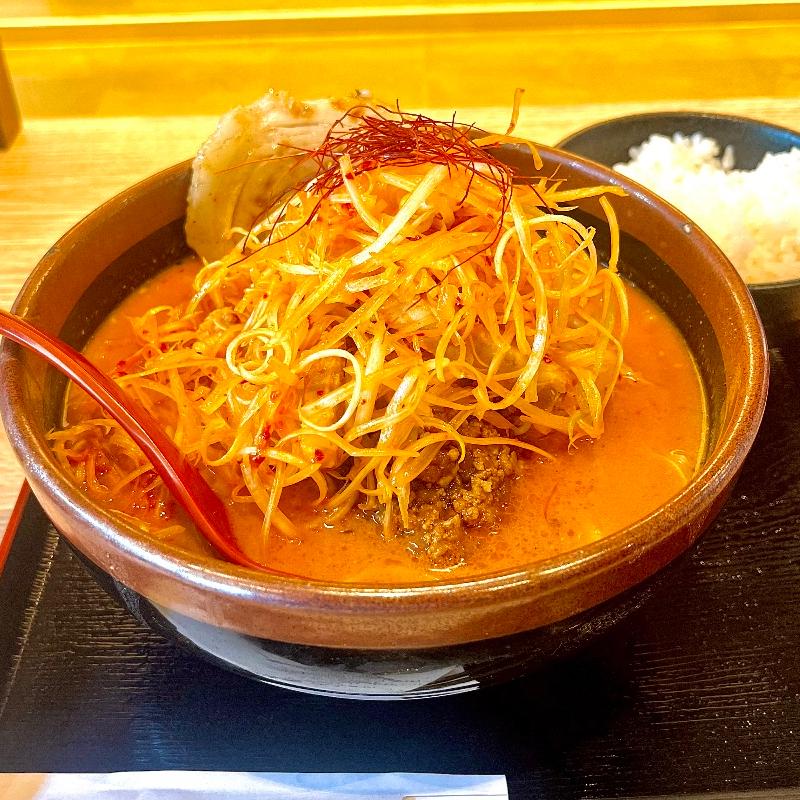 北海道味噌辛味噌ネギらーめん(麺場 田所商店 八幡店)