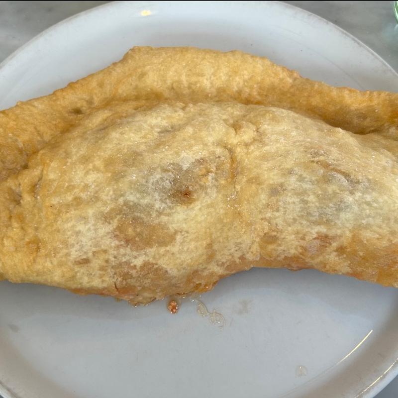 カルツォーネ(BELLILLO UK - Pizzeria Napoletana)