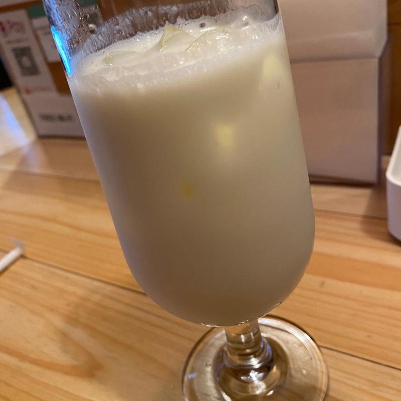 ラッシー(スパイスカレー専門店 バリバリキッチン 鉄鍋カレー ビリヤニ キーマカレー)