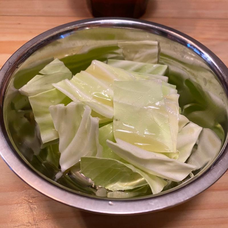 キャベツ(スパイスカレー専門店 バリバリキッチン 鉄鍋カレー ビリヤニ キーマカレー)