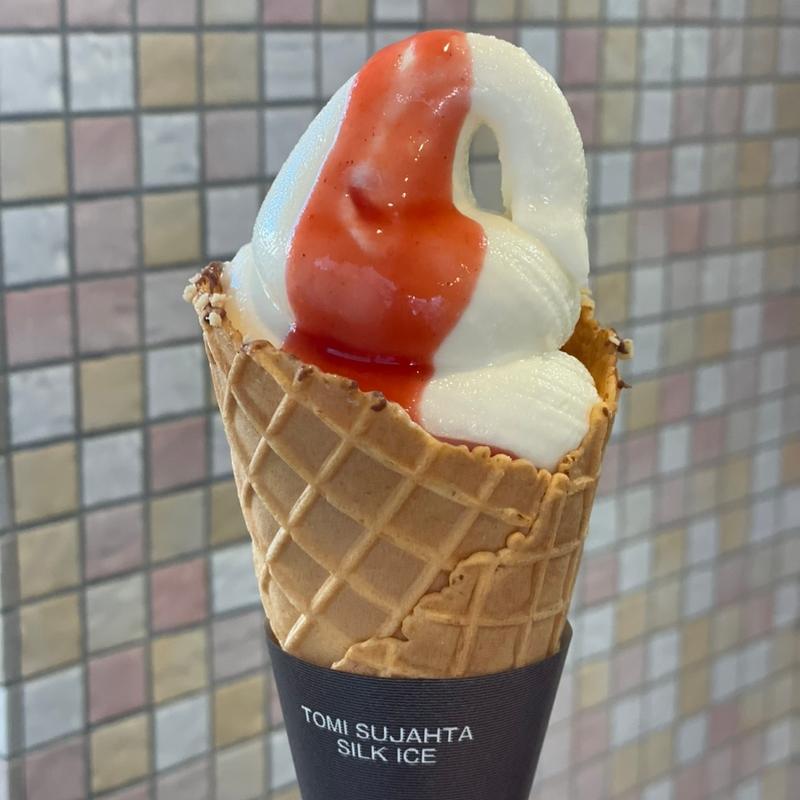 チーズソフトクリーム(トミーズプリン工房 戸越銀座店)