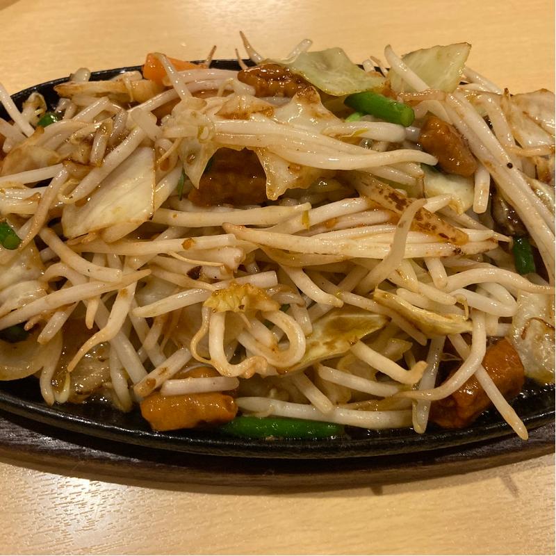 ホルモン炒め(餃子 照井 （ギョウザ テルイ）)