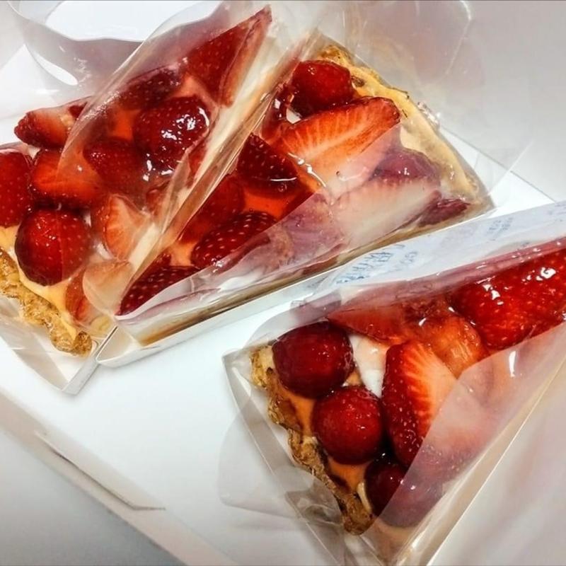 フルーツタルト いちご(フルーツピークス 横浜ポルタ店)