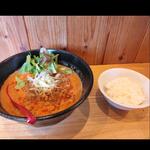 担々麺　小ライス(担々麺 胡麻)