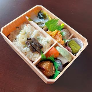 おべんとう夏(崎陽軒 本店 )