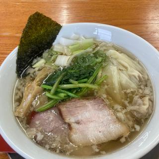 ワンタン麺塩手打ち足踏み麺(栃木中華そば 神志)