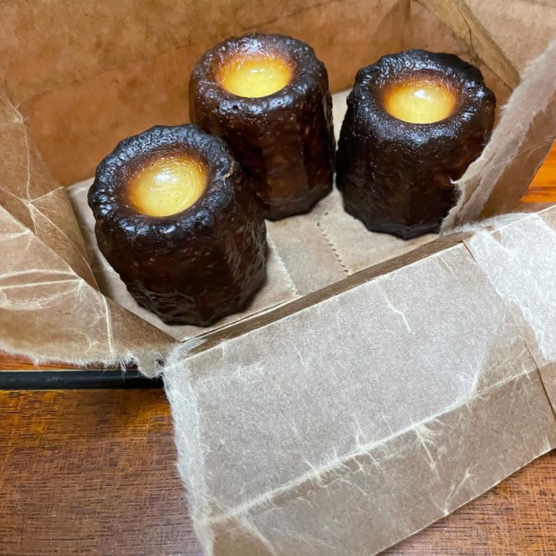 カヌレ(TRUFFLE mini ecute EDITION（トリュフミニエキュートエディション） 有楽町店)