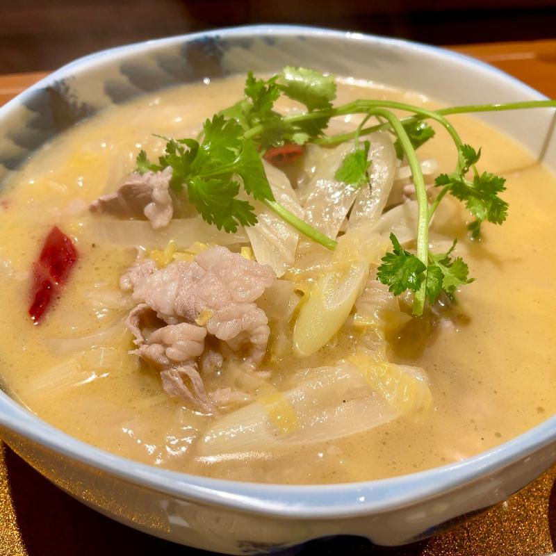 羊肉酸菜麺(菜根譚　月居 赤坂店 （サイコンタン ゲッキョ【旧店名】菜根譚）)