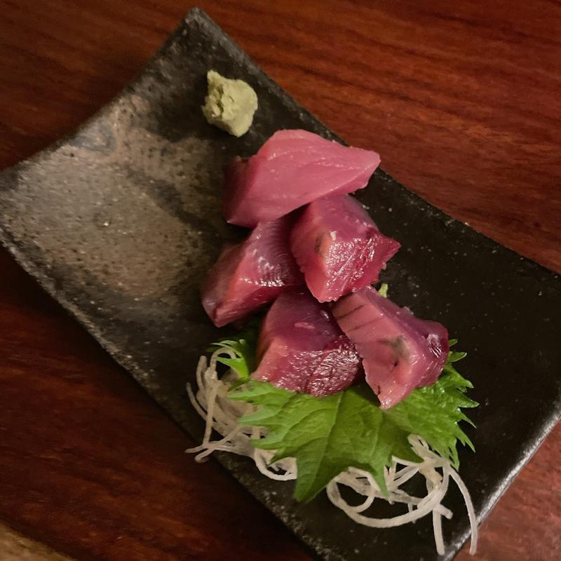 鰹のお刺身(粋なおつまみとお酒 にこ)