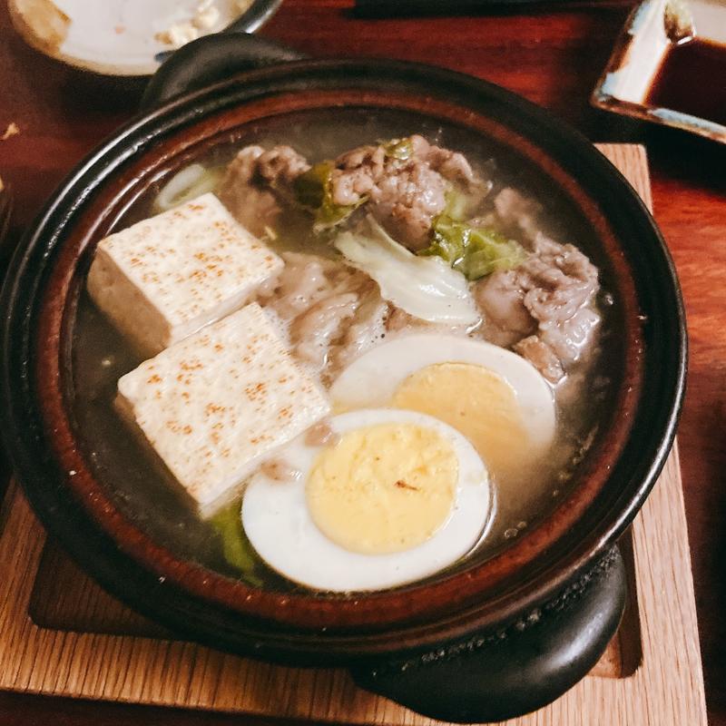 黒毛和牛すじ肉の塩煮込み(粋なおつまみとお酒 にこ)