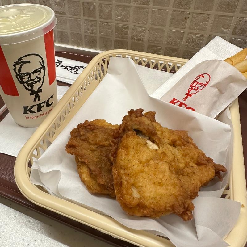 ランチL(ケンタッキーフライドチキン横浜ポルタ店)