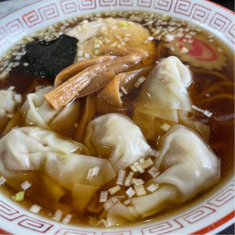 ワンタン麺(味のイサム)