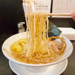 雲呑背脂煮干しラーメン(逢坂製麺（おうち麺TV.のラーメン屋さん）)
