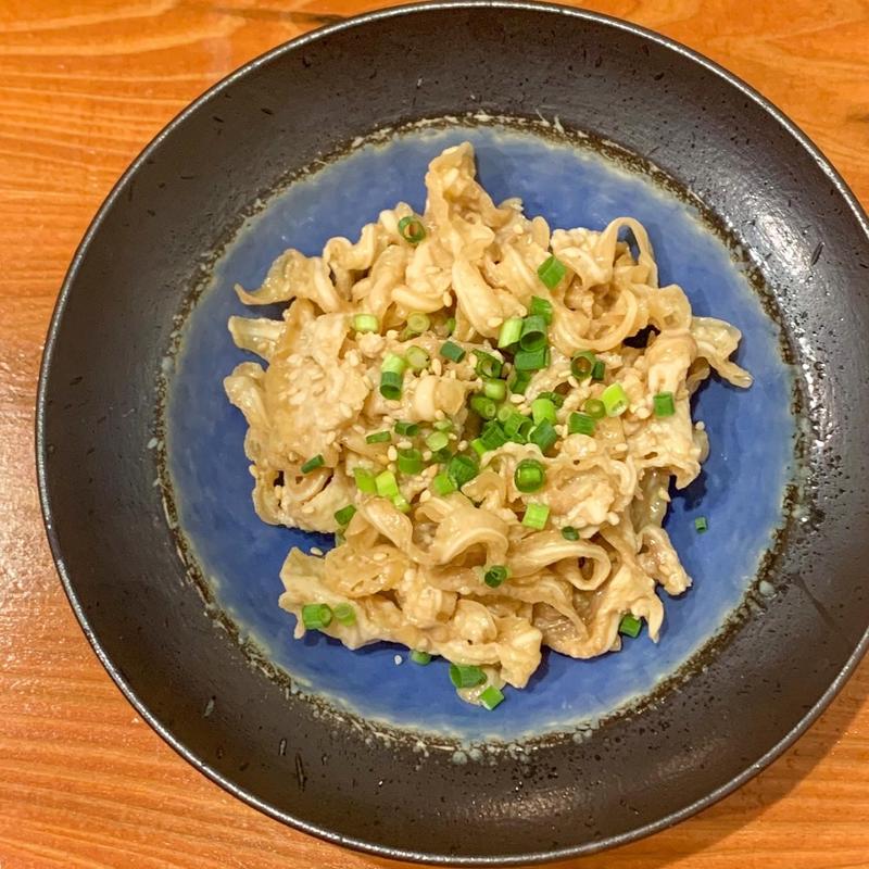 ミミガーピーナッツ和え(沖縄酒場 波南)