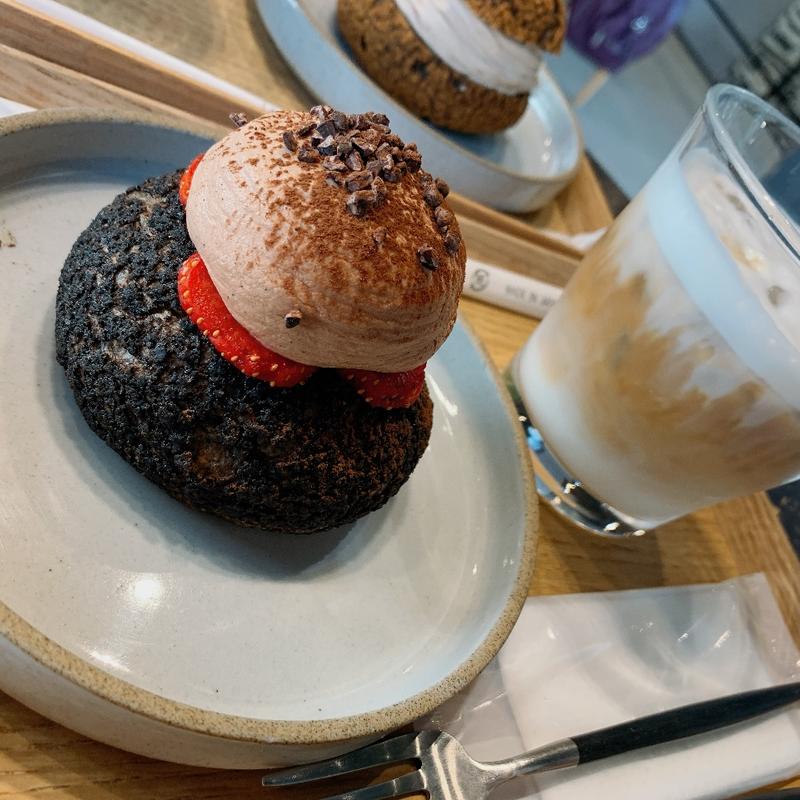 アマゾンカカオシュー(エルドーシュ)