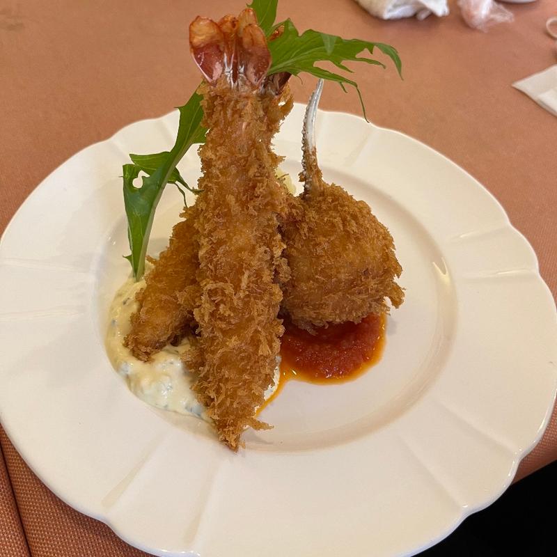 エビフライとクリームコロッケ(レストランラグー)