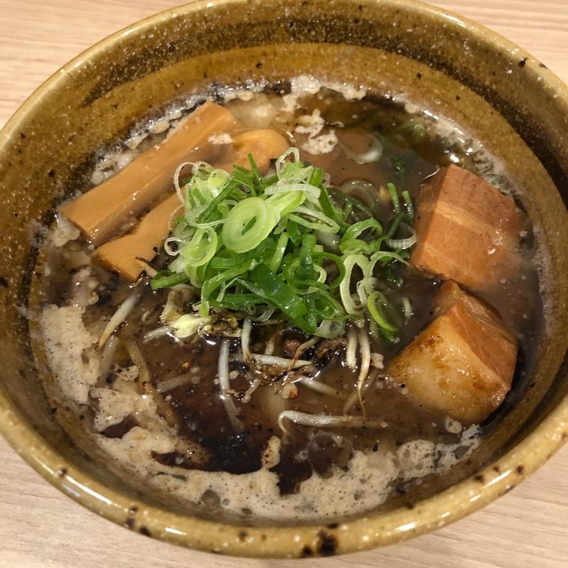 超濃厚豚骨ラーメン(まるはBEYOND)