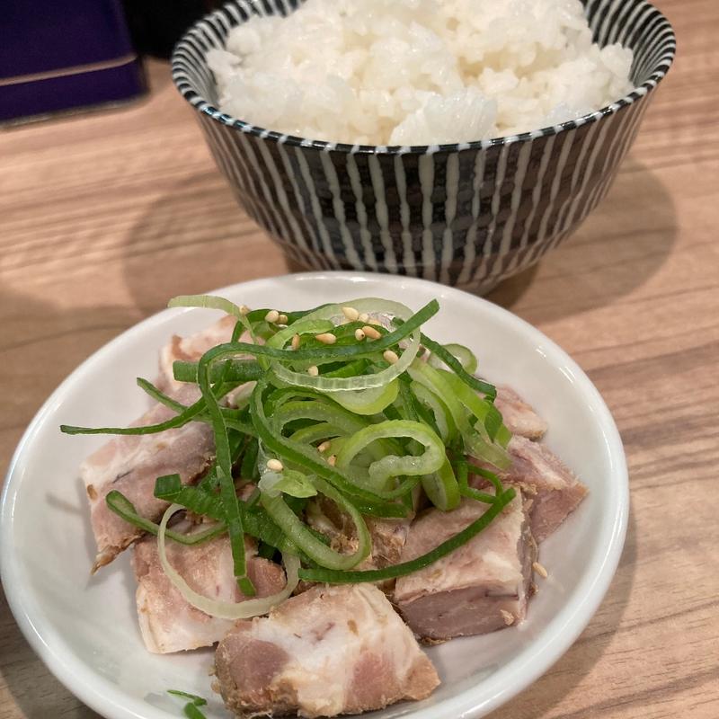 コロチャーシューとライス(ラーメン 清水家)