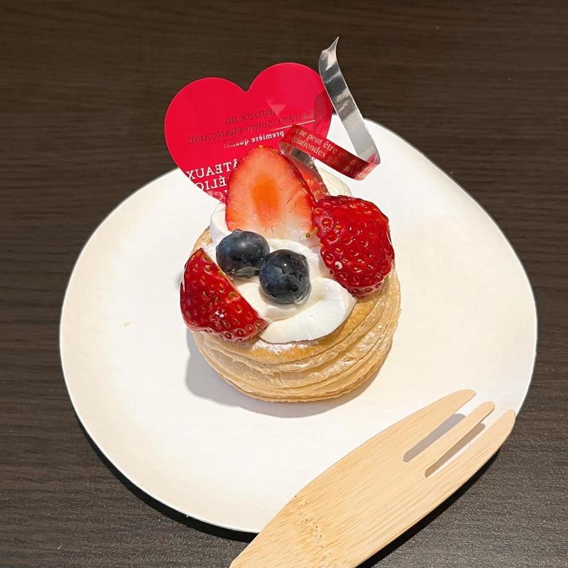 イチゴパイ(トリアノン洋菓子店 高円寺本店)