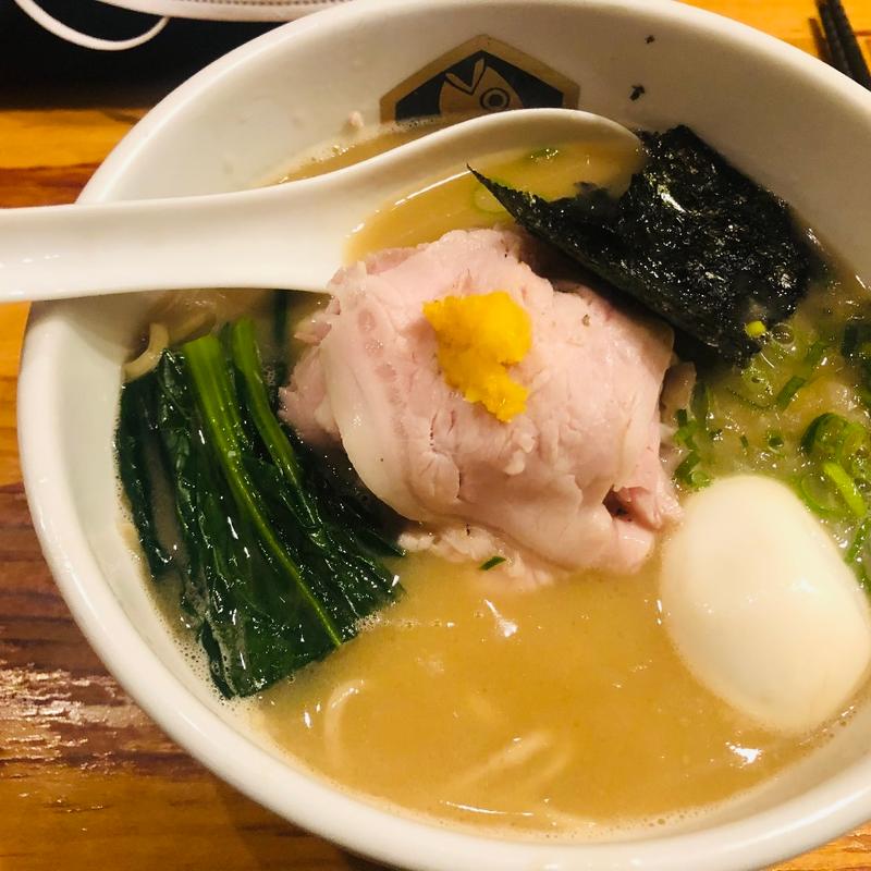 濃厚鯛出汁ラーメン(真鯛らーめん 麺魚 神保町店)