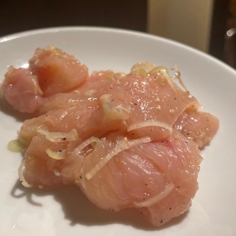 熟成鶏のムネ肉(焼肉 Takeyan)