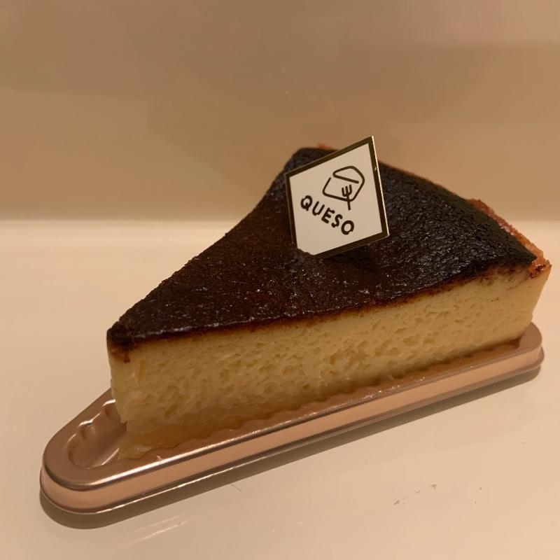 バスクチーズケーキ（プレーン）(QUESO)