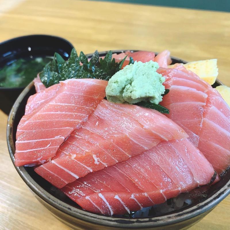 中トロ漬丼(丼 万次郎)