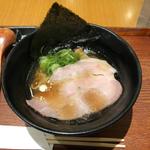醤油ラーメン(らぁ麺 鶏だし屋)