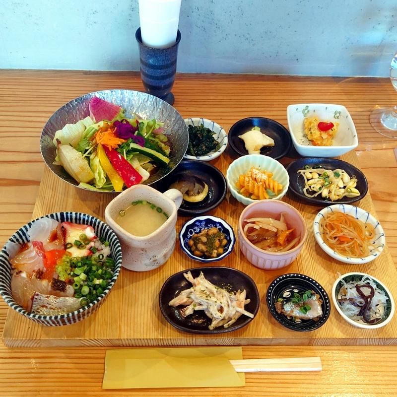 自然派ワンプレートランチ(小料理屋そのへん)