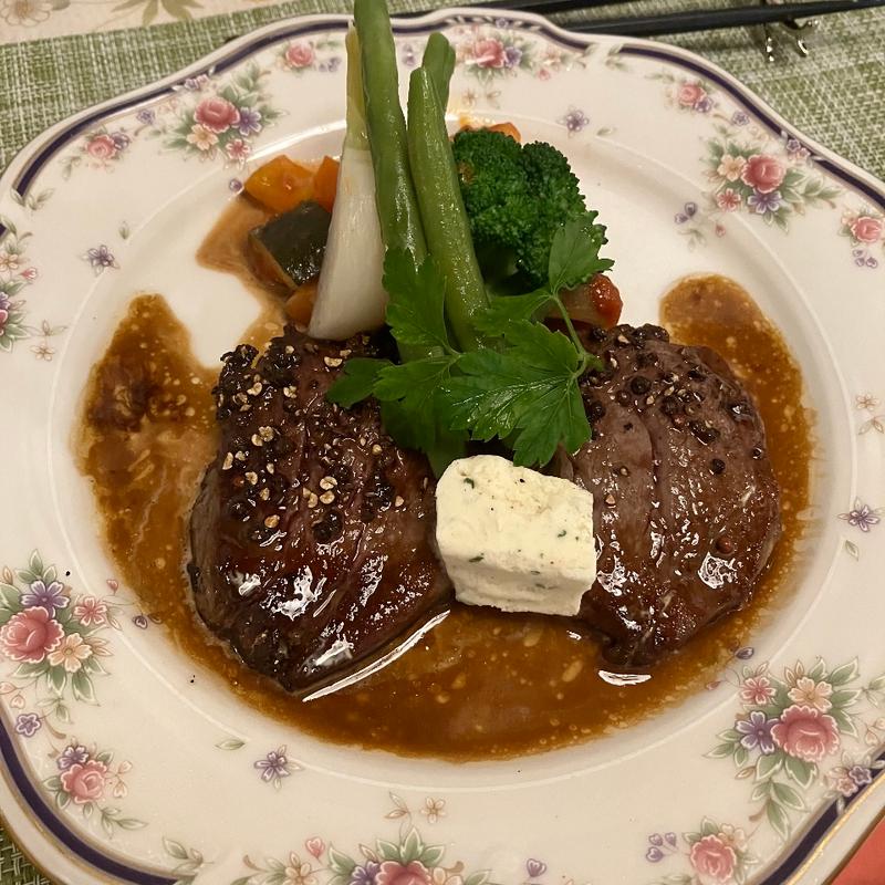 ペッパーステーキ(欧風料理 華)