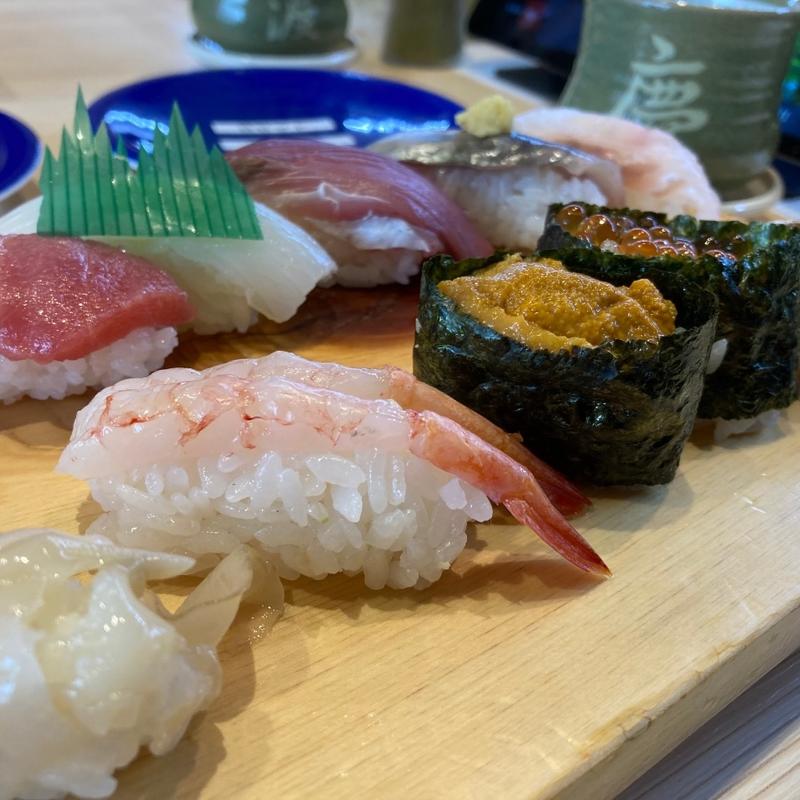 (回転寿司弁慶　万代シテイ店)