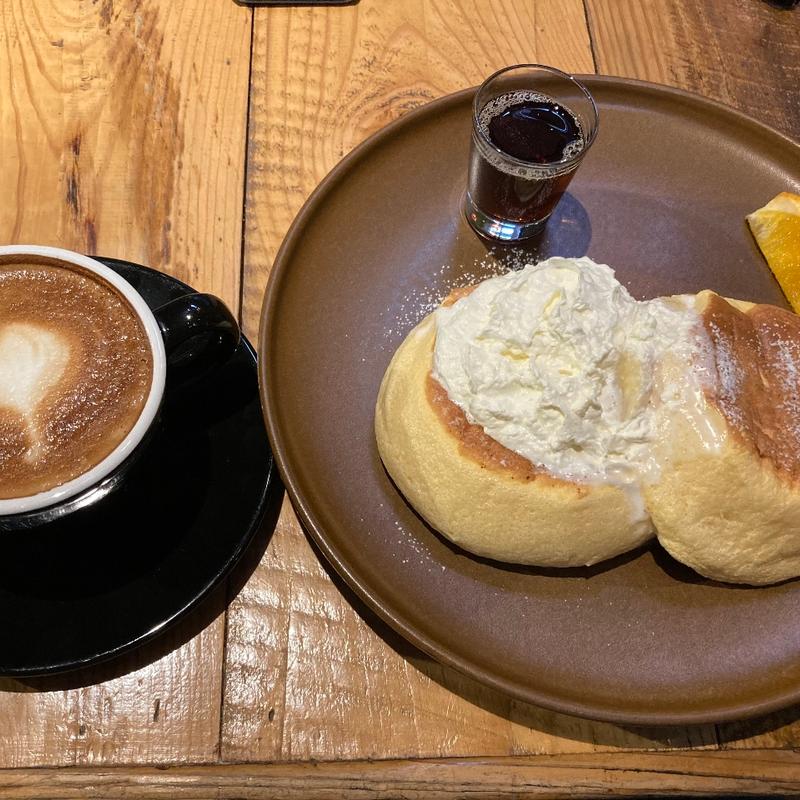スフレパンケーキカナダメープル➕ソイラテ(ナカマチ カフェ （NAKAMACHI CAFE）)