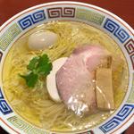 鶏そば塩+味玉(らーめん竹馬)