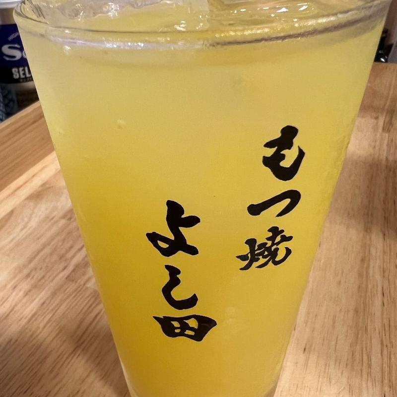 シークワーサーハイ(もつ焼 よし田 三軒茶屋)