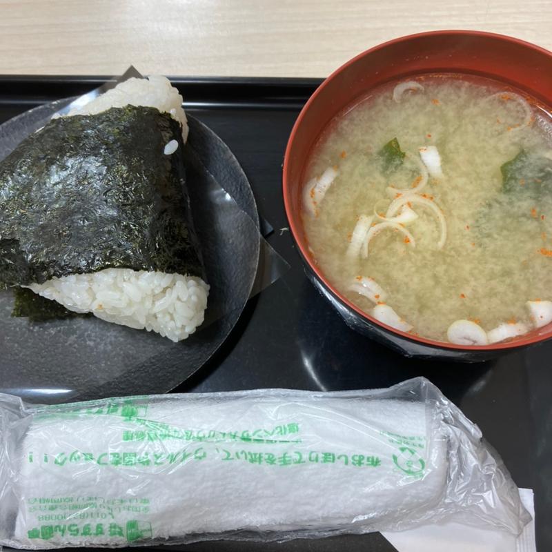 たらこおにぎり（チーズカツオミックス）(ありんこ オーロラタウン店)