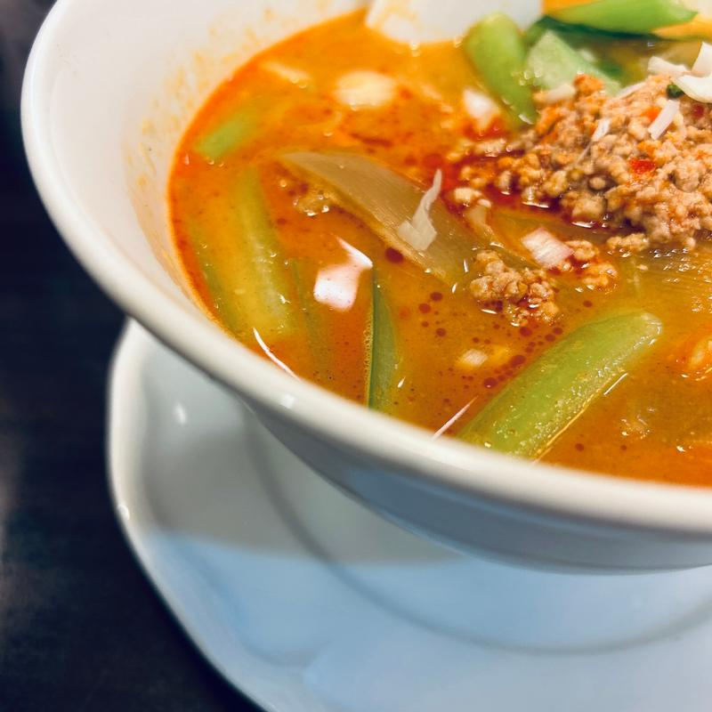 担々麺(梅蘭 阪急三番街店)