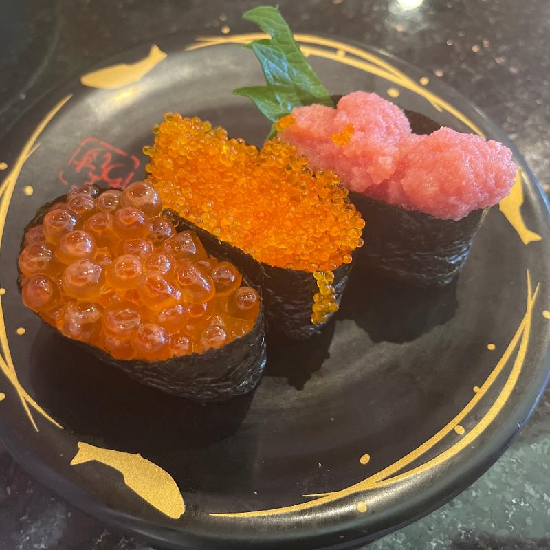 魚卵3貫(ちょいす 登別店 )