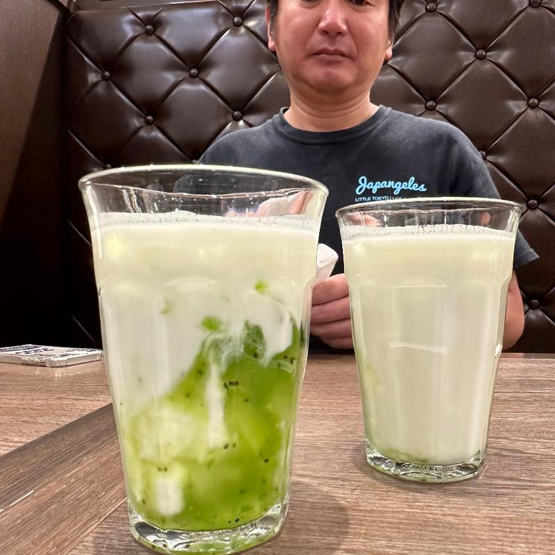 キウィラッシー(ソーラスパイストウキョウ 川崎アゼリア店)