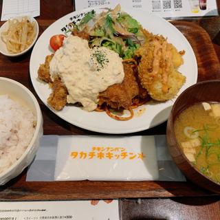 タカチホメンチカツ＆チキン南蛮定食（モモ肉変更＋¥50）(タカチホキッチン)