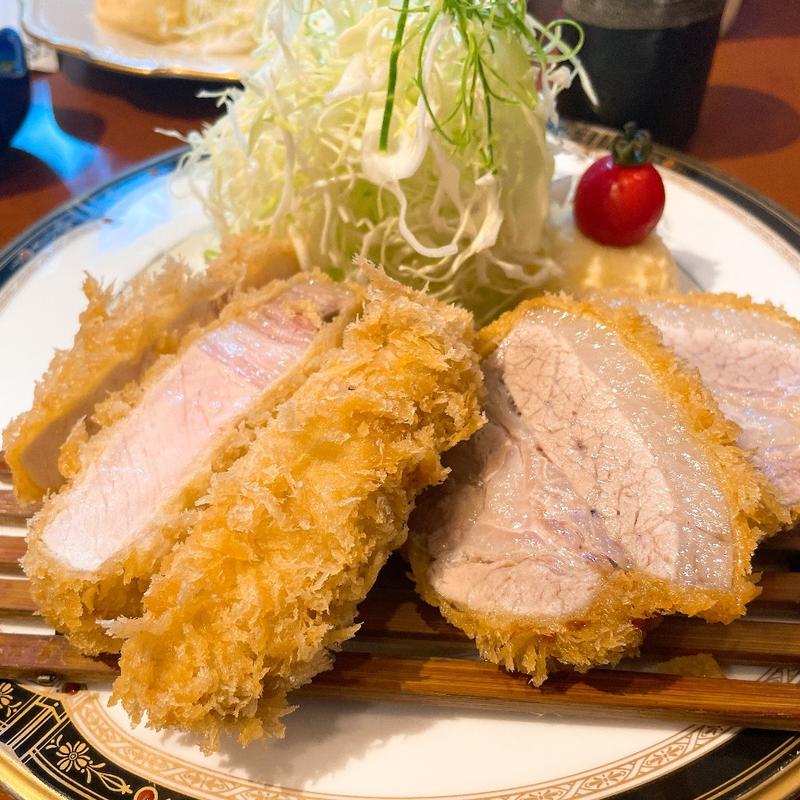 ロースカツ(とんかつ　バンブー)