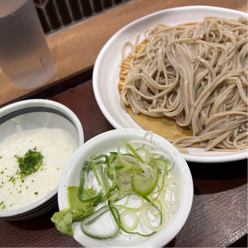 とろろつけ蕎麦　冷(さがたに　新宿京王モール店)
