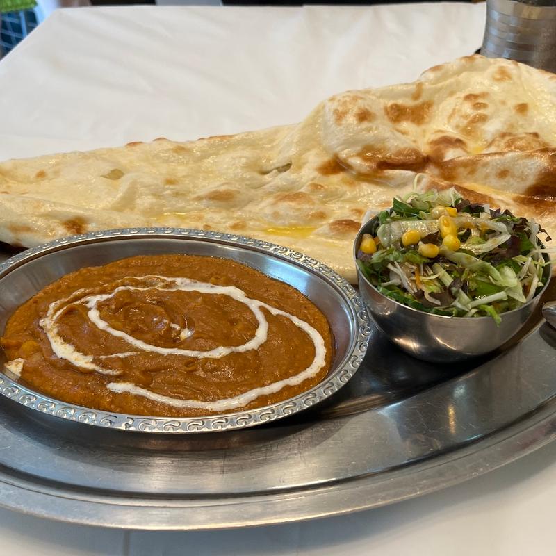 ダルカレー、サモサ(インド料理 ディープキッチン)