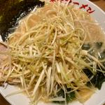 ネギコテラーメン(○新 ネギラーメン 新橋店)